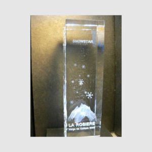 TROPHÉE BLOC VERRE 25X7X7 CM