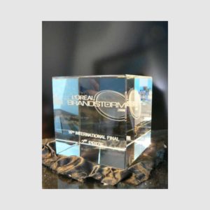 CUBE VERRE 10*10*10 CM GRAVURE 3D