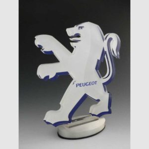 TROPHÉE DÉCOUPÉ SUR MESURE 1