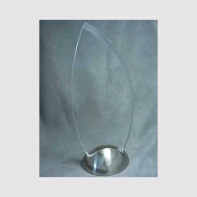 TROPHÉE PLEXIGLASS DYNAMIQUE 5
