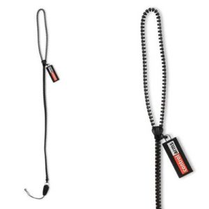 LANYARD ZIPPER + PATCH PVC