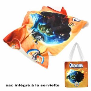 Serviette de bain avec sac de plage intégré