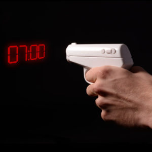 Reveil Pistolet Projecteur d'Heure 007
