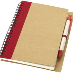 Carnet de notes avec un stylo Priestly