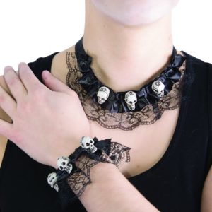 Bijoux "tÍte de mort" avec dentelle - Collier et bracelet
