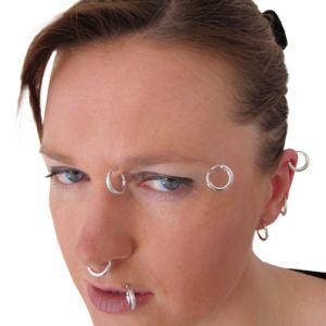 Faux piercing - blister de 8 anneaux ‡ pincer