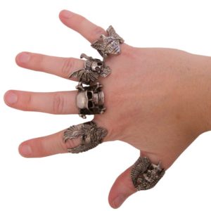 Bague de biker - mÈtal argentÈ - taille ajustable - modËles assortis