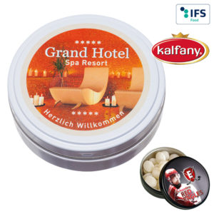 Bo”te ТBlack or WhiteУ avec bonbons aux fruits Kalfany