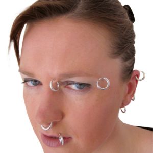 Faux piercing - blister de 8 anneaux ‡ pincer