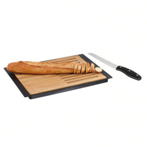 Planche et couteau à pain