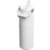Bouteille d’eau de 700 ml avec paille rabattable Stanley IceFlow™ 2.0