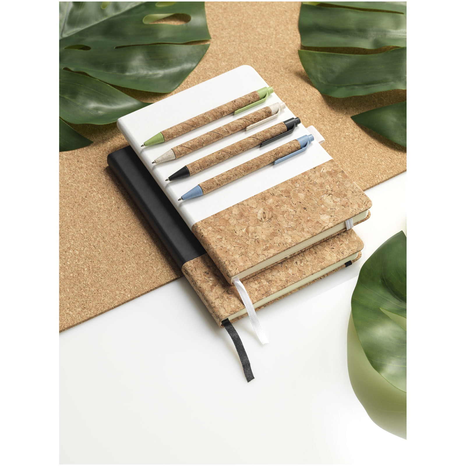 Stylo bille Midar en liège et paille de blé (encre noire) Stylo bille Midar en liège et paille de blé (encre noire) – vue 2