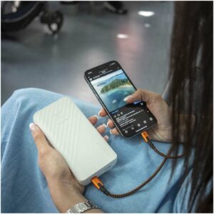 Batterie externe Xtorm Go2 20 W, 20 000 mAh, à recharge rapide – vue 2