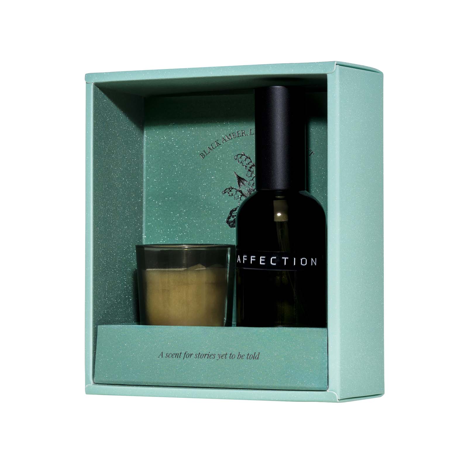 Coffret cadeau Wellmark comprenant un vaporisateur d’ambiance de 100 ml et une bougie Tender Affection de 70 ml Coffret cadeau Wellmark comprenant un vaporisateur d’ambiance de 100 ml et une bougie Tender Affection de 70 ml – vue 2