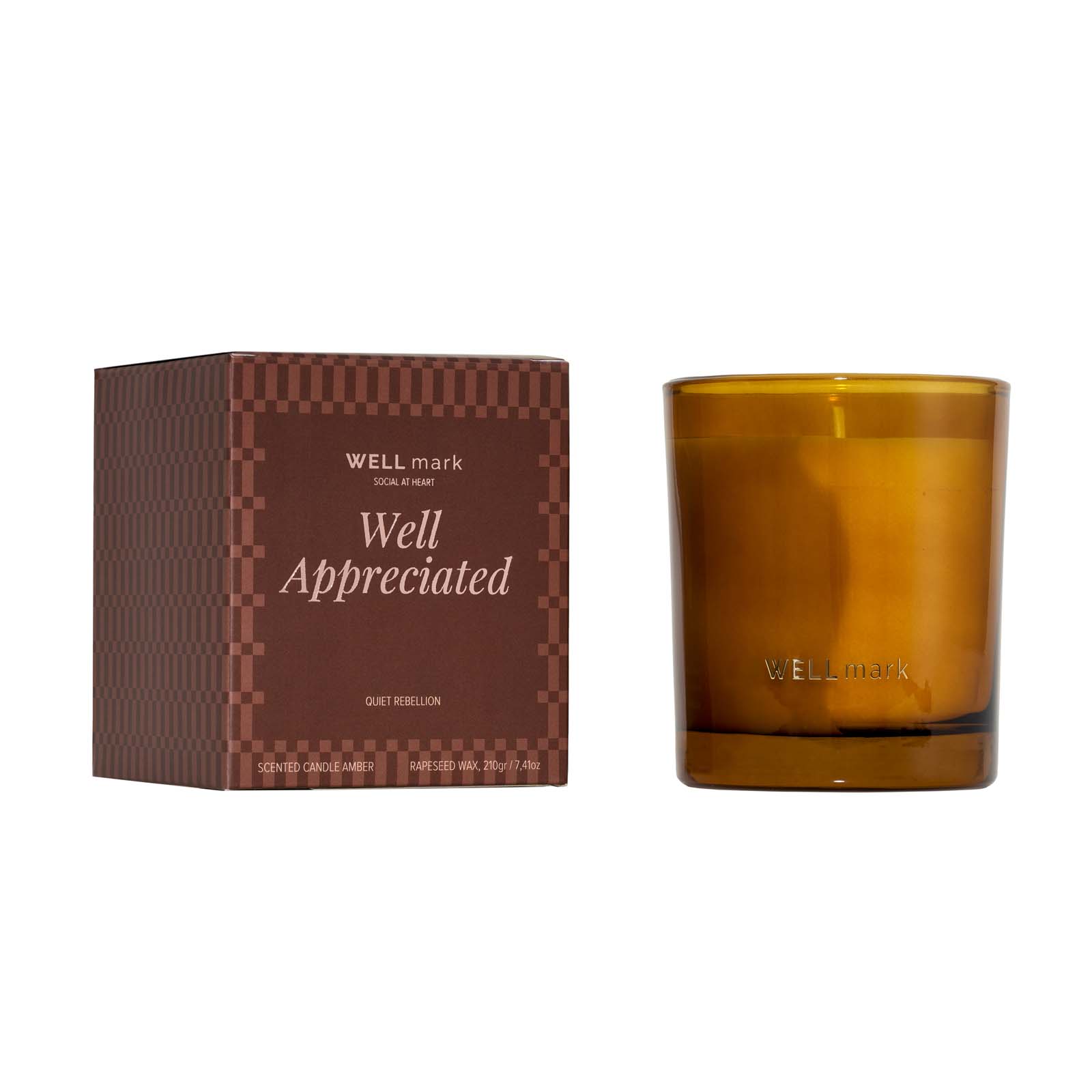 Bougie parfumée Wellmark Quiet Rebellion de 210 g Bougie parfumée Wellmark Quiet Rebellion de 210 g