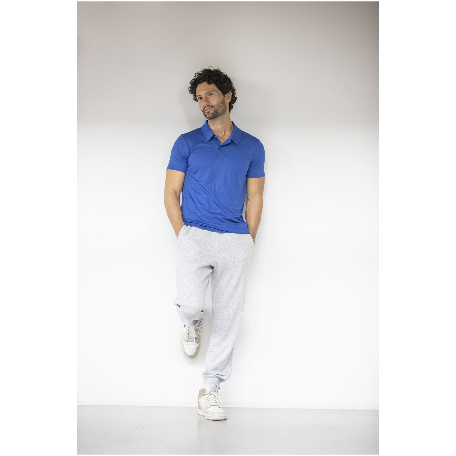 Polo de 105 g/m² Deimos en tissu léger et à manches courtes pour homme Polo de 105 g/m² Deimos en tissu léger et à manches courtes pour homme – vue 2