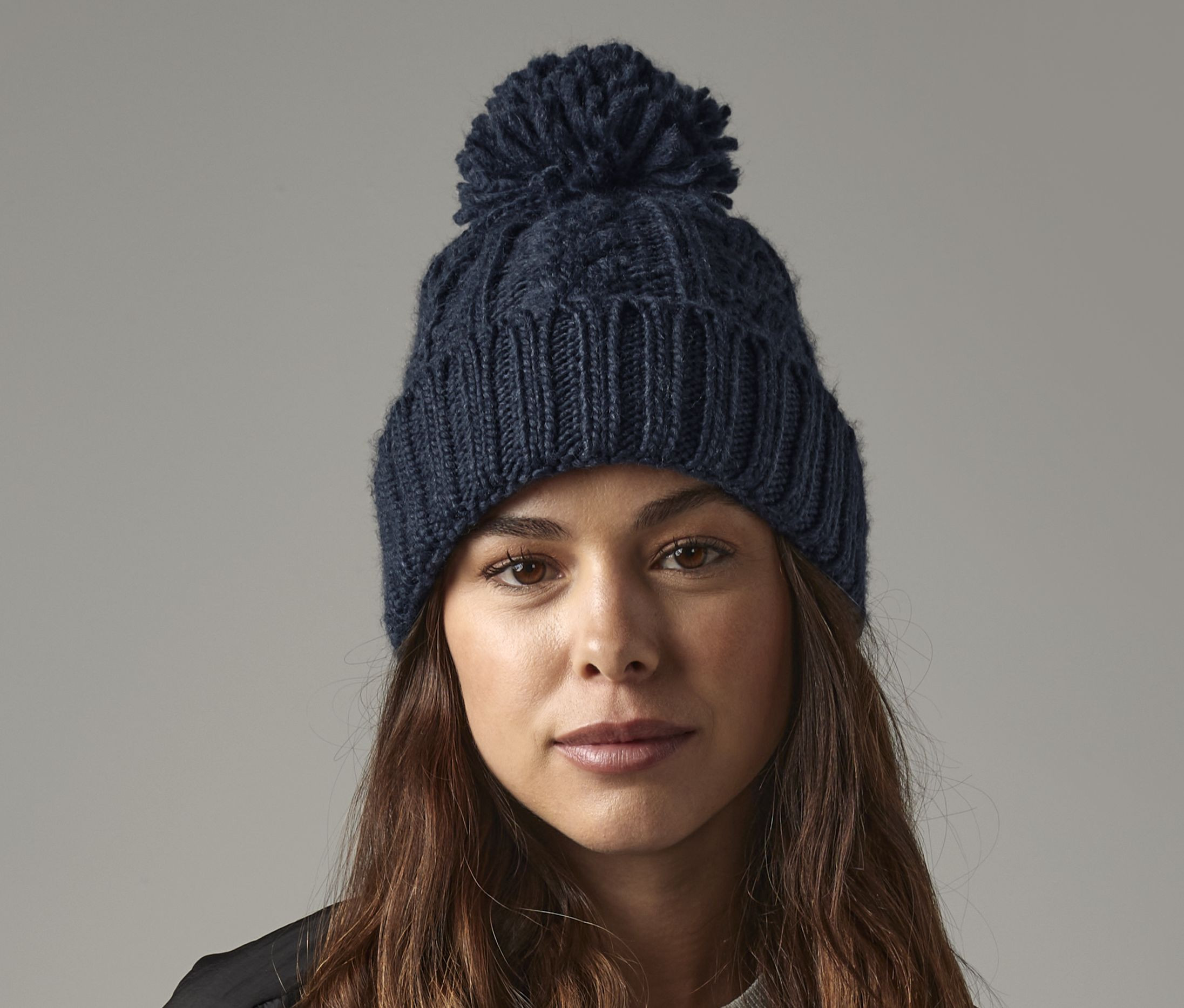 Bonnet en laine Beechfield Cable Knit Melange Beanie Bonnet en laine Beechfield Cable Knit Melange Beanie