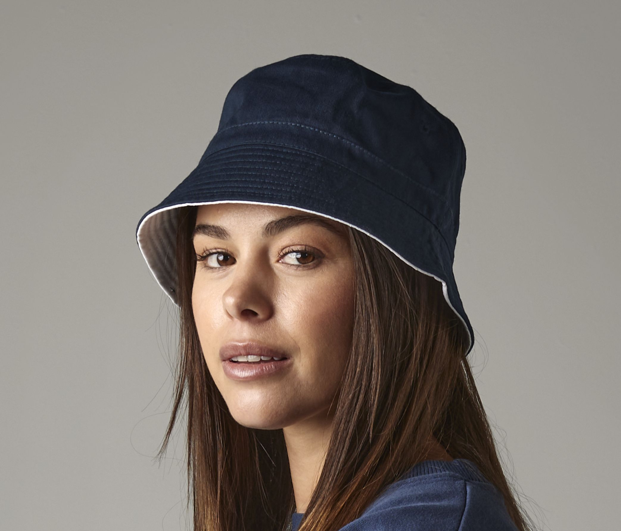 Casquette Chapeau réversible Beechfield Reversible Bucket Hat Casquette Chapeau réversible Beechfield Reversible Bucket Hat