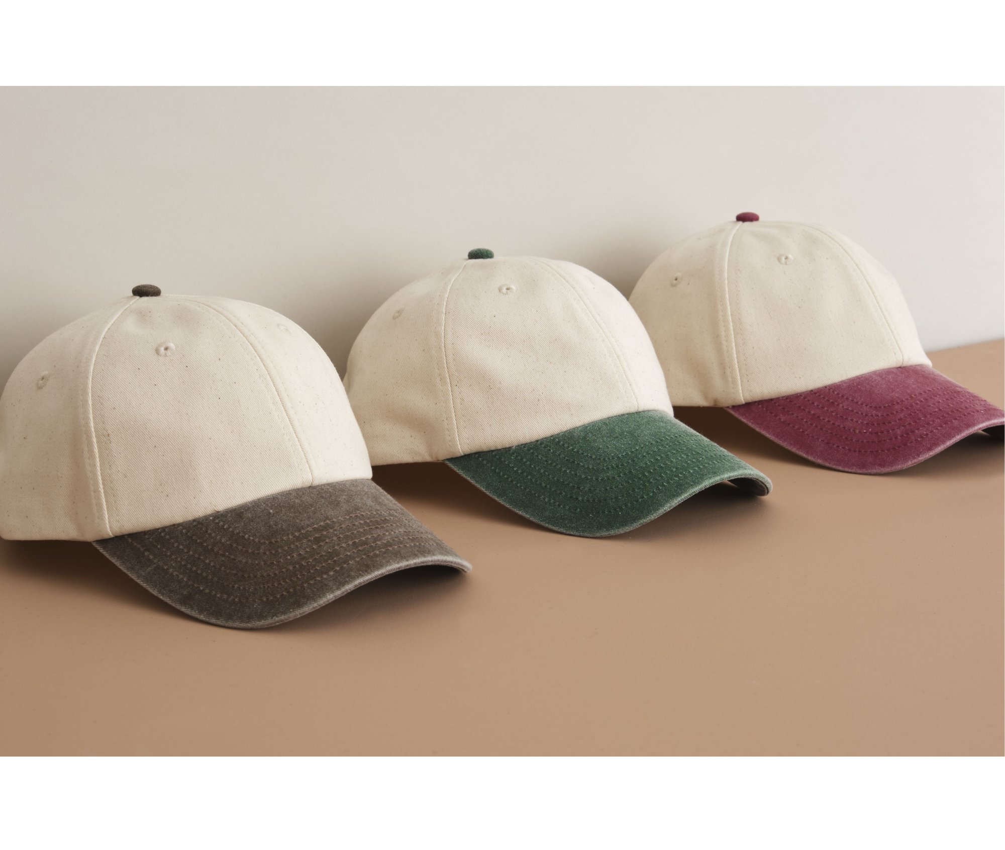 Casquette 6 pans contrastée Beechfield Contrast Peak Low Profile Vintage Cap Casquette 6 pans contrastée Beechfield Contrast Peak Low Profile Vintage Cap
