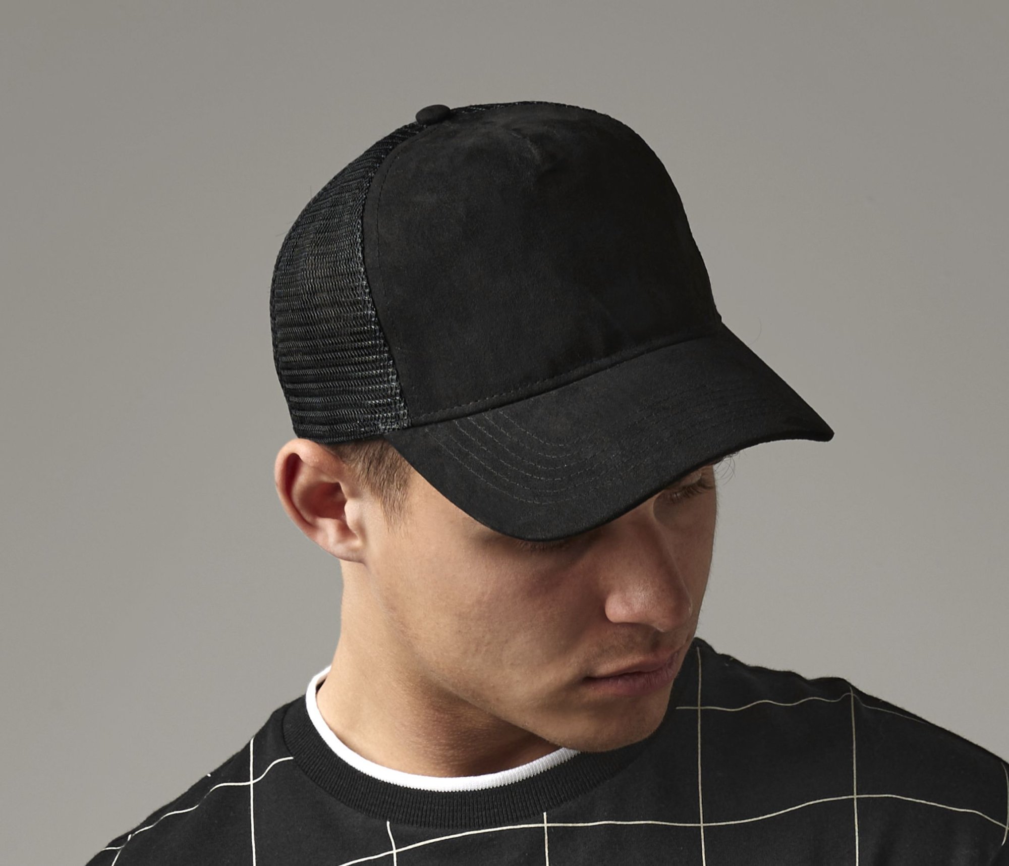 Casquette filet en daim Beechfield Suede Trucker Casquette filet en daim Beechfield Suede Trucker