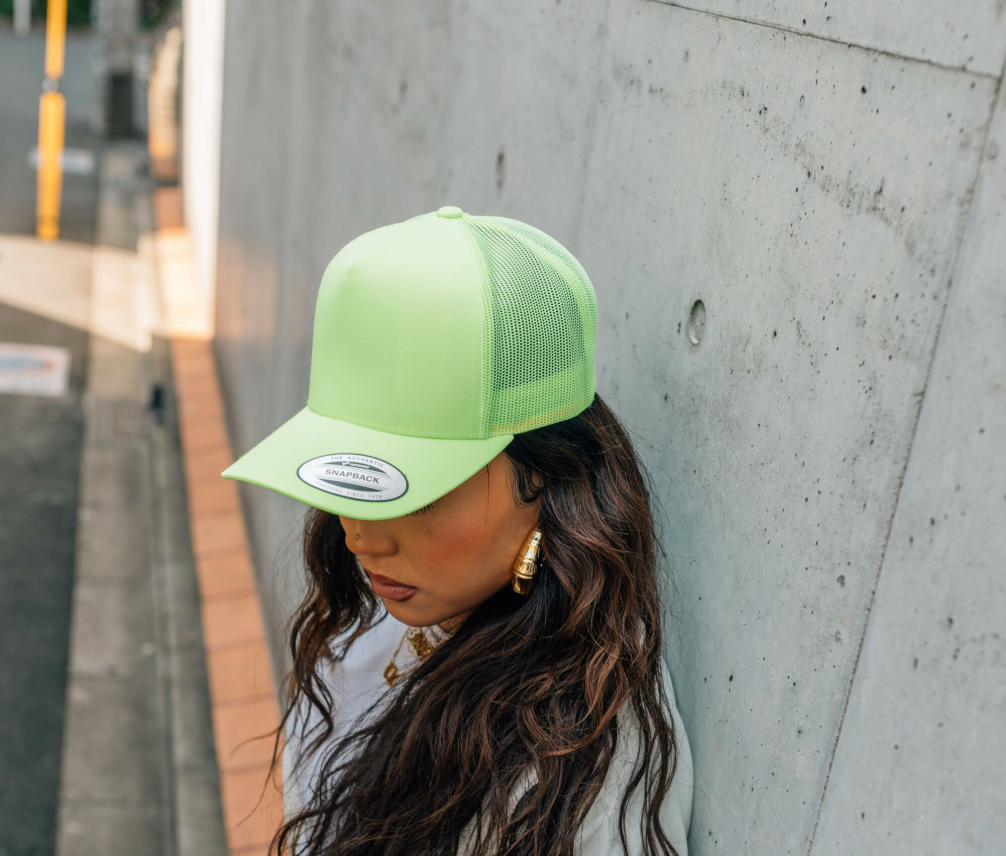 Casquette style trucker fluo Flexfit Neon Retro Casquette style trucker fluo Flexfit Neon Retro