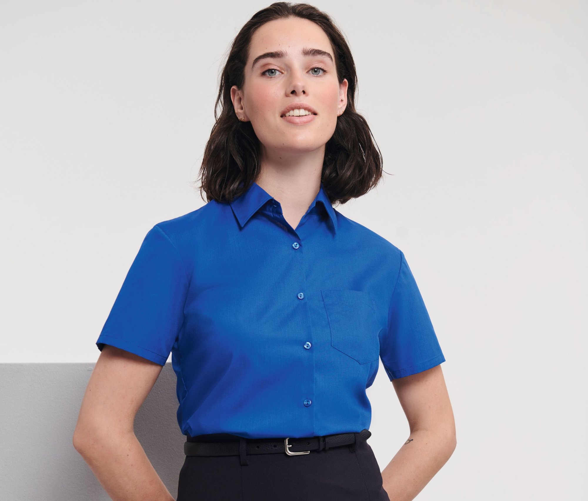 Chemise Russell Collection Ladies' Short Sleeve Classic Polycotton Poplin Shirt Chemise Russell Collection Ladies' Short Sleeve Classic Polycotton Poplin Shirt