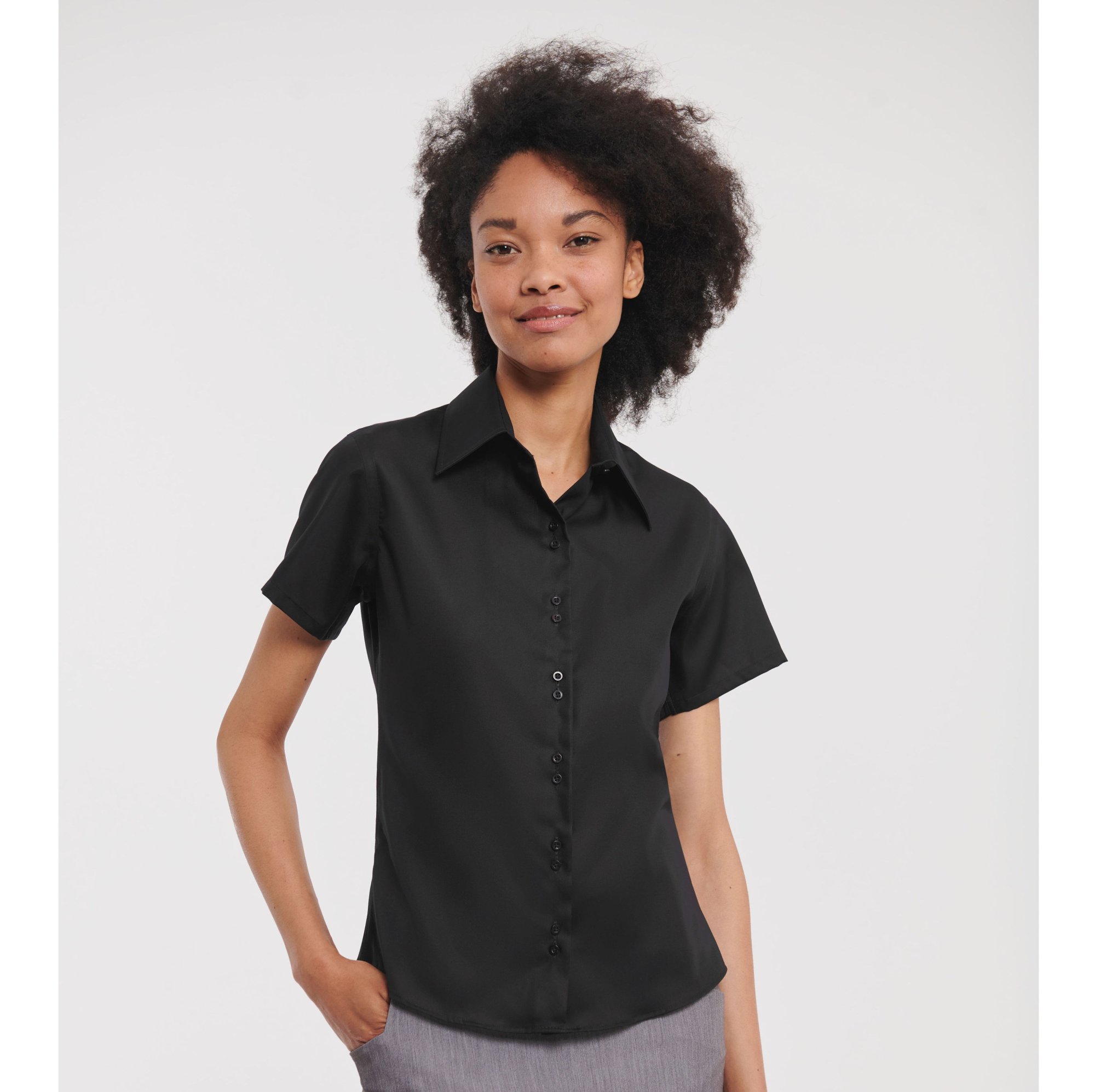 Chemise Russell Collection Ladies' Short Sleeve Tailored Ultimate Non-Iron Shirt Chemise Russell Collection Ladies' Short Sleeve Tailored Ultimate Non-Iron Shirt