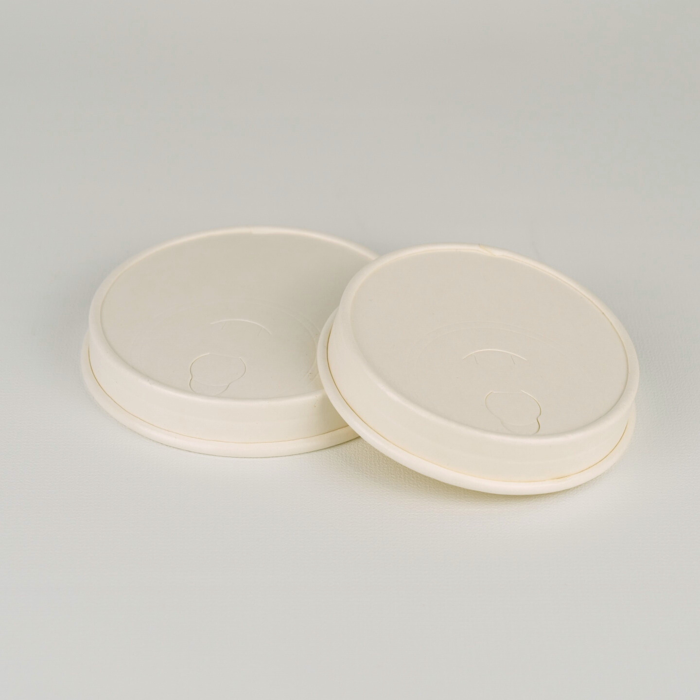 Couvercle écologique Supereco pour gobelets en carton Couvercle écologique Supereco pour gobelets en carton