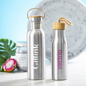 DRUCA. Bouteille métallique de 600ML avec bouchon en bambou