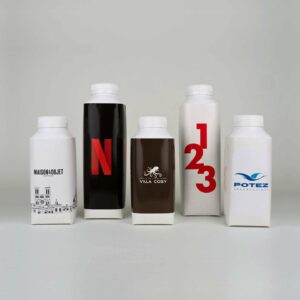 Earth Water, eau solidaire personnalisée en Tetra Top