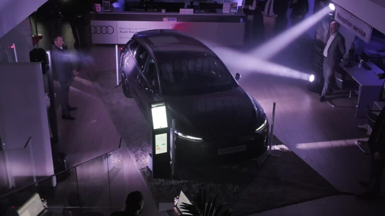Jeu de lumières sur la nouvelle Audi A6 e-tron