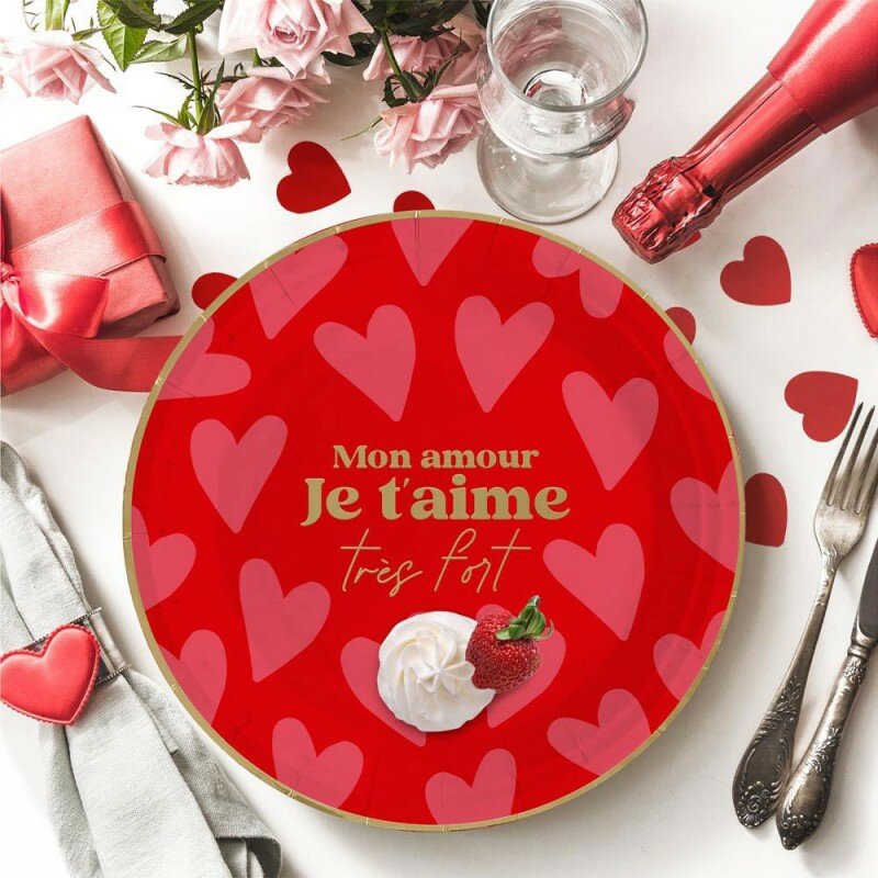 Lot de 6 Assiettes en Carton Romantiques - Mon Amour je t'aime très fort Lot de 6 Assiettes en Carton Romantiques - Mon Amour je t'aime très fort