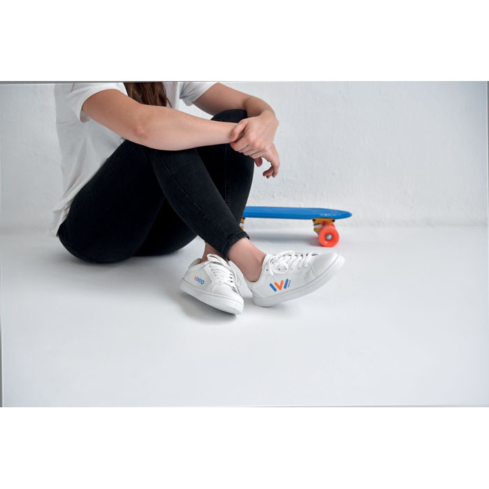 Baskets en PU Taille 45 Blancos Baskets en PU Taille 45 Blancos – vue 2