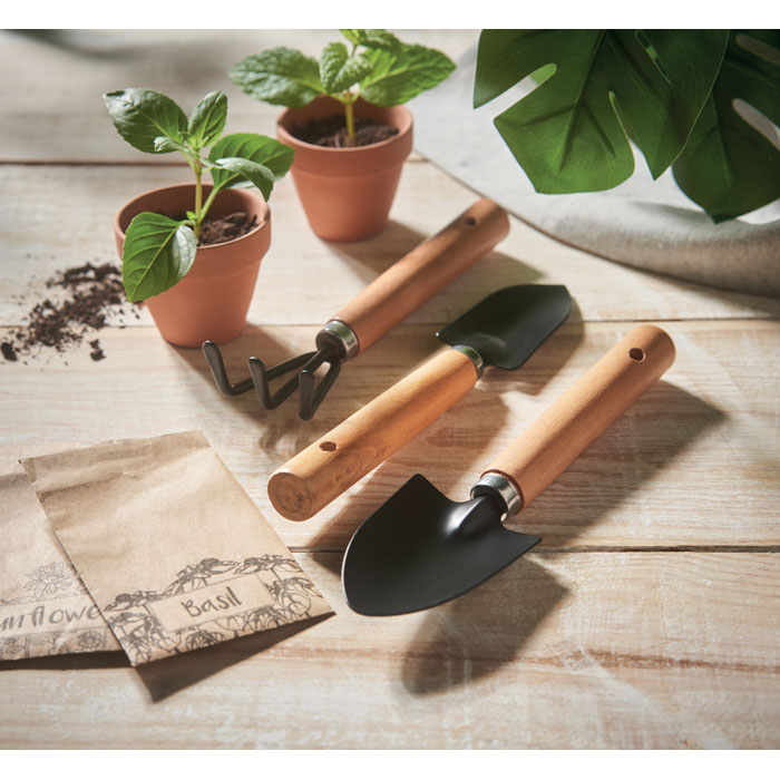 3 outils de jardinage Grass 3 outils de jardinage Grass – vue 2
