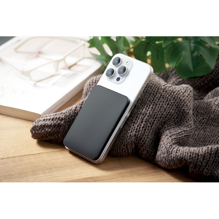 Powerbank magnétique fin 20W Slimvolt Powerbank magnétique fin 20W Slimvolt – vue 2