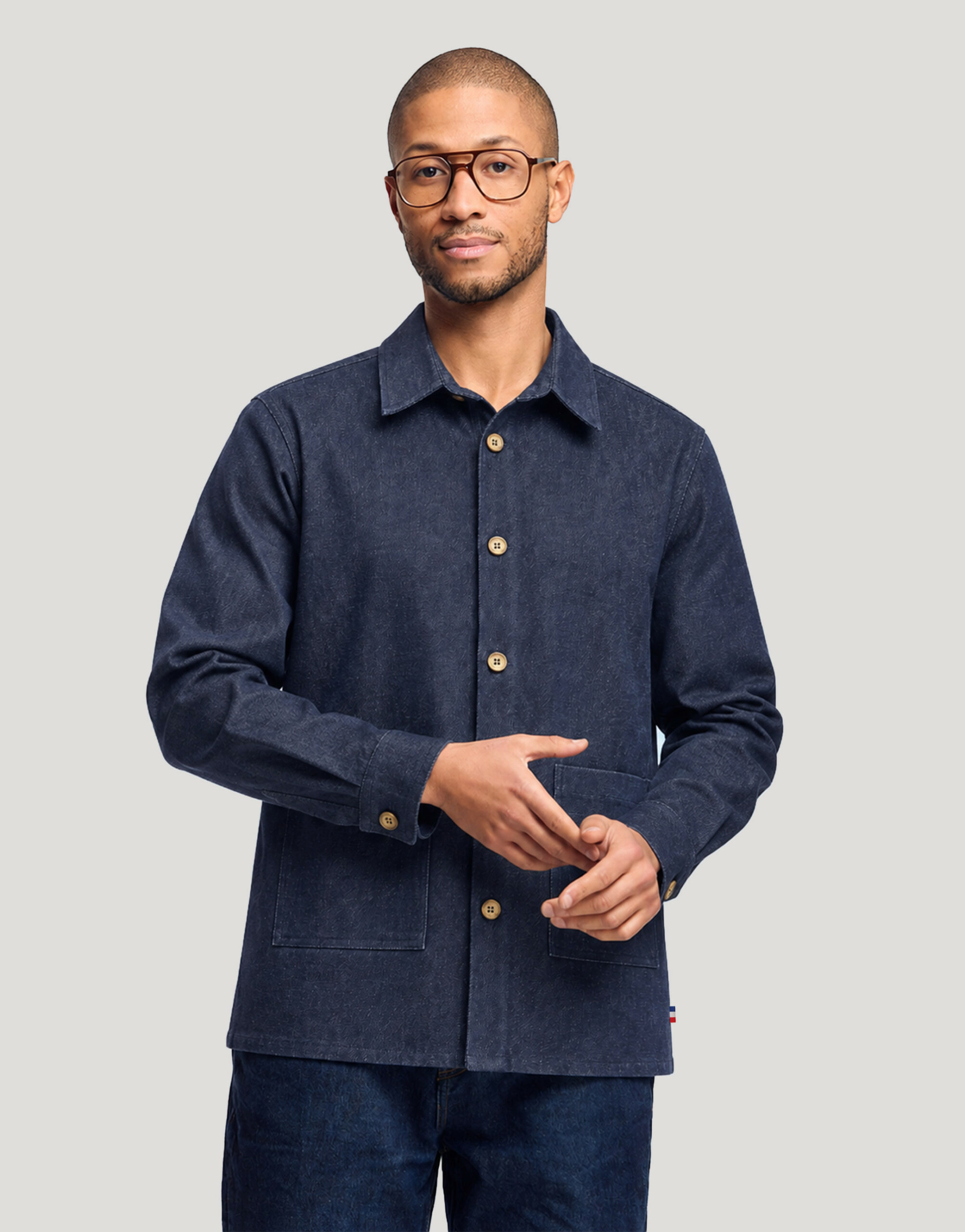 Surchemise en denim unisexe fabriquée en France Montesquieu Surchemise en denim unisexe fabriquée en France Montesquieu