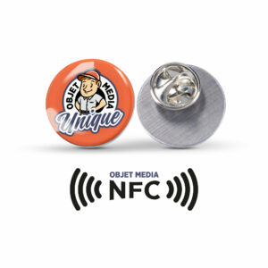 Pin's base fer impression quadri avec puce NFC