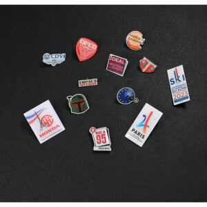 Pin's marquage quadri - qualité photo