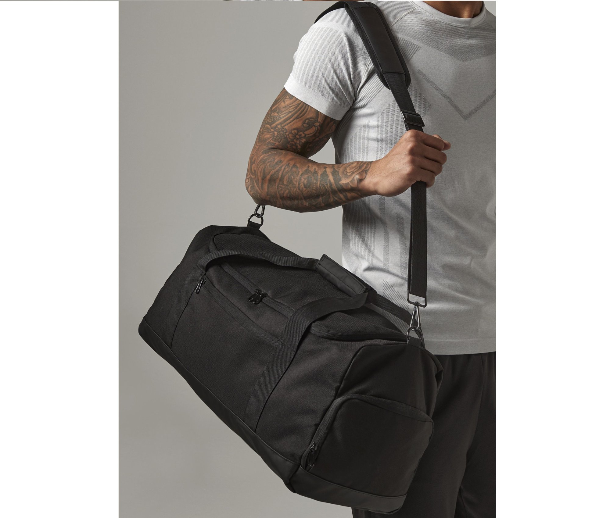 Sac de sport Bag Base Medium Training Holdall Sac de sport Bag Base Medium Training Holdall