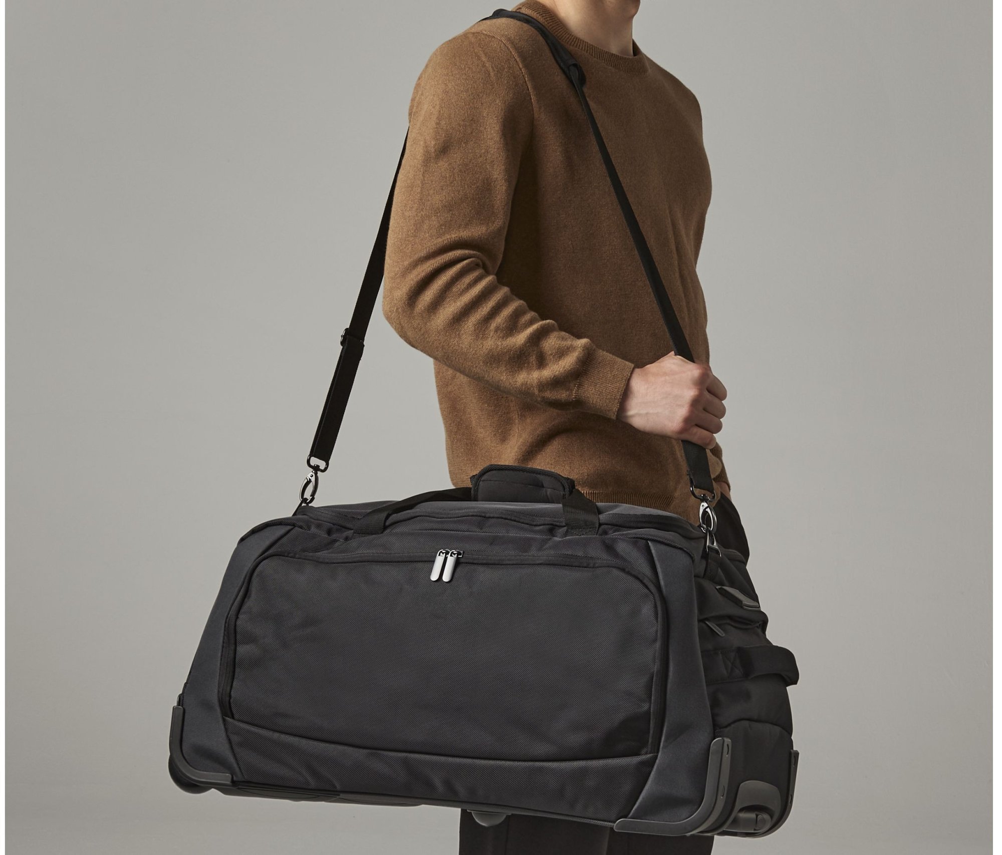 Sac de voyage à roulettes Quadra Tungsten™ Wheelie Travel Bag Sac de voyage à roulettes Quadra Tungsten™ Wheelie Travel Bag