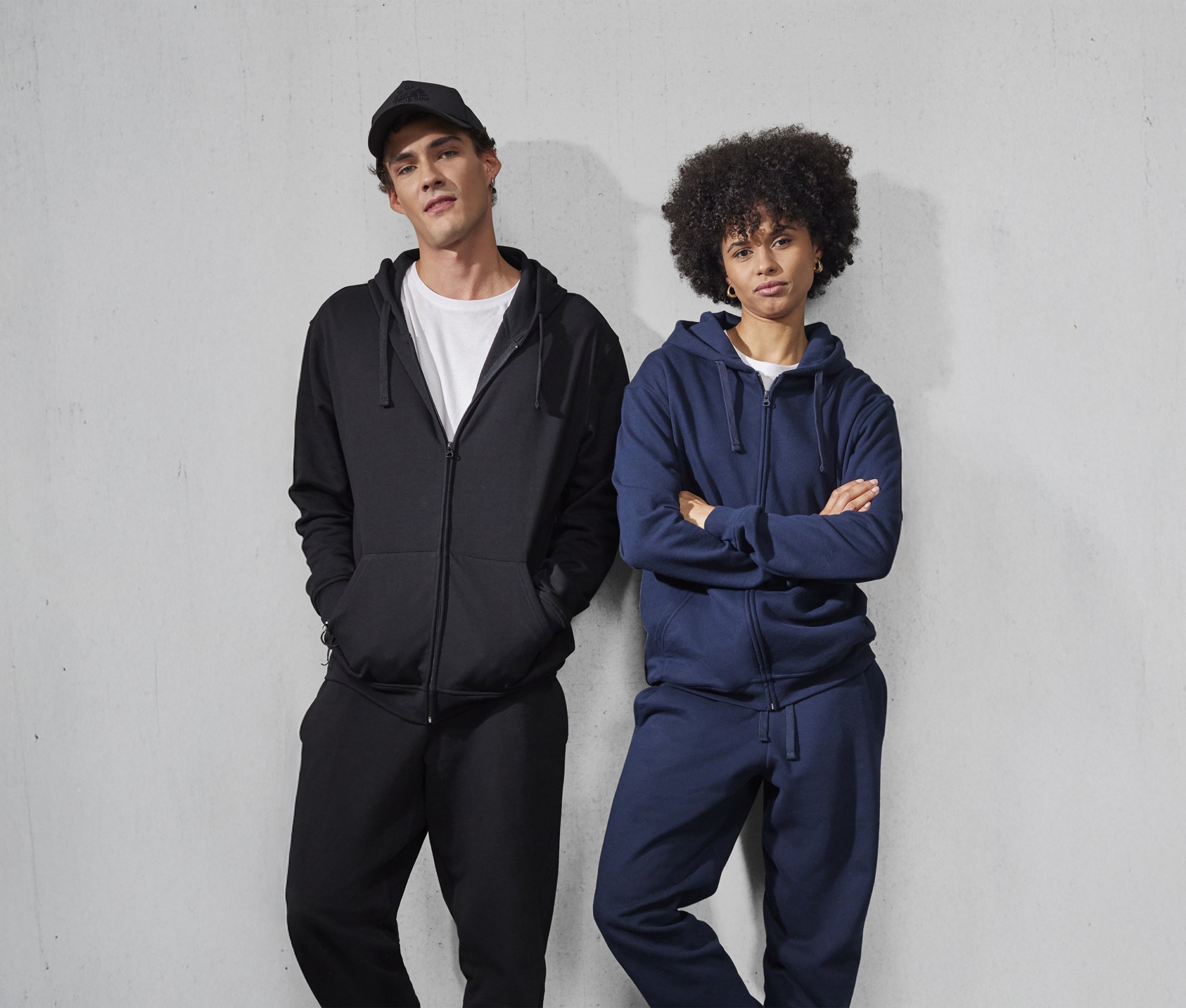 Sweat zippé à capuche unisexe B&c Id.224 Zip Hood Sweat zippé à capuche unisexe B&c Id.224 Zip Hood