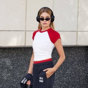 Tee-shirt Ringer femme Bella + Canvas Women's Micro Rib Raglan Baby Tee