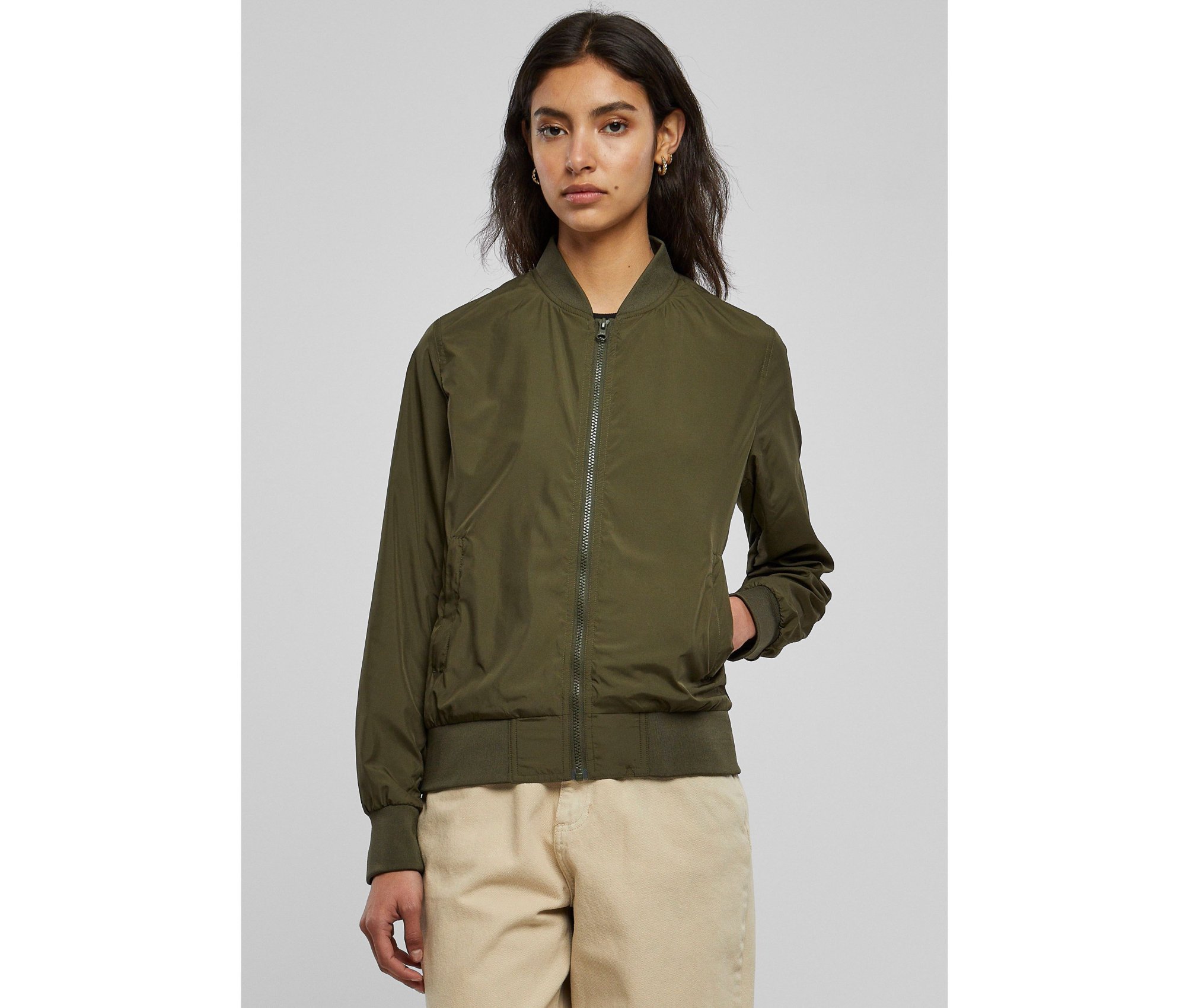 Veste bomber femme Build Your Brand Ladies Nylon Jacket Veste bomber femme Build Your Brand Ladies Nylon Jacket
